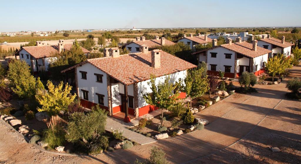 Hotel Encinar Bungalows-Restaurante Pedro Munoz Exterior photo